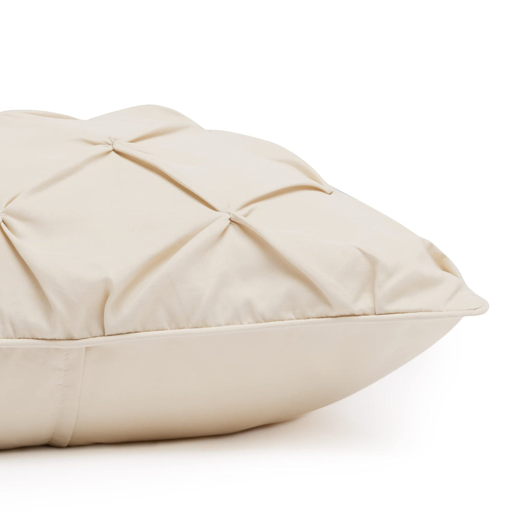 Amazon Basics Soft, Breathable Queen Size Comforter Sets, All-Season Down-Alternative 3-Piece Bedding Set, Pinch Pleat Design, Full/Queen Size, Beige