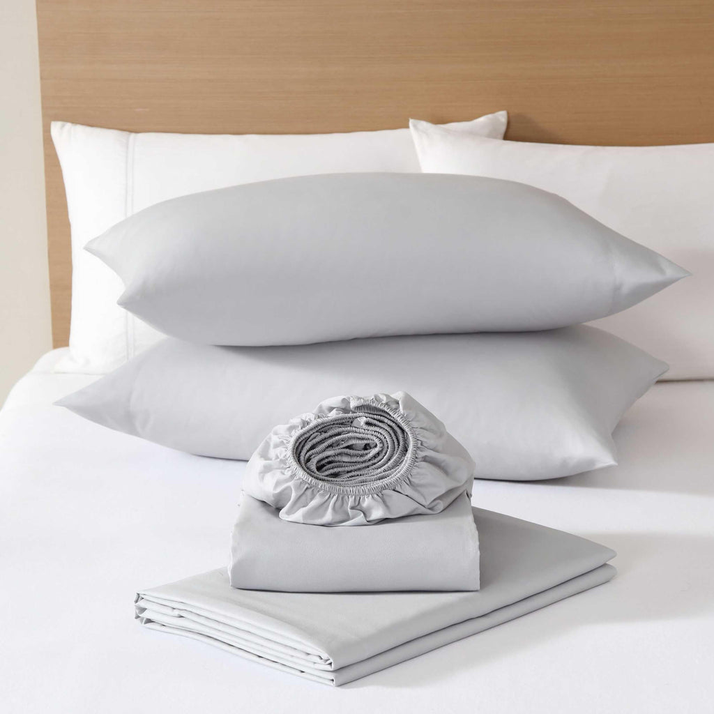 Eddie Bauer - Twin Size Sheet Set, Crisp & Cool Temperature Regulating Bedding with Breathable Feel, 3 Piece Bed Sheets with Deep Pocket Fitted Sheet & Pillowcase (Penstemon Plaid Grey)